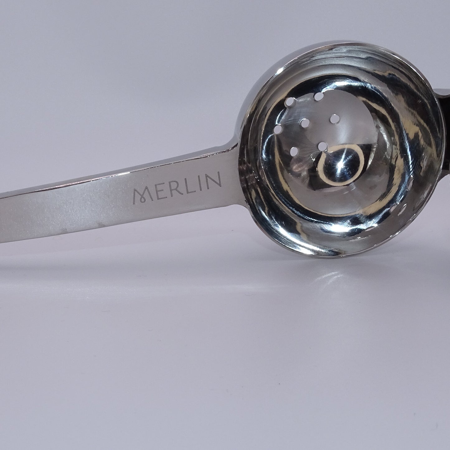 Mexican Elbow Citrus Press "Merlin" by Bonzer