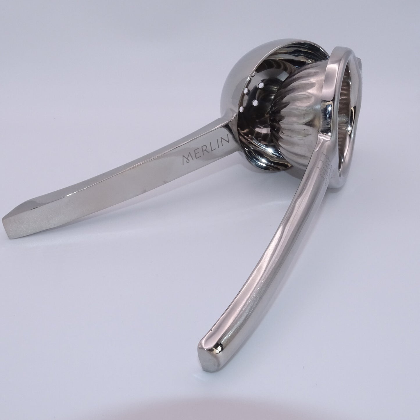 Mexican Elbow Citrus Press "Merlin" by Bonzer