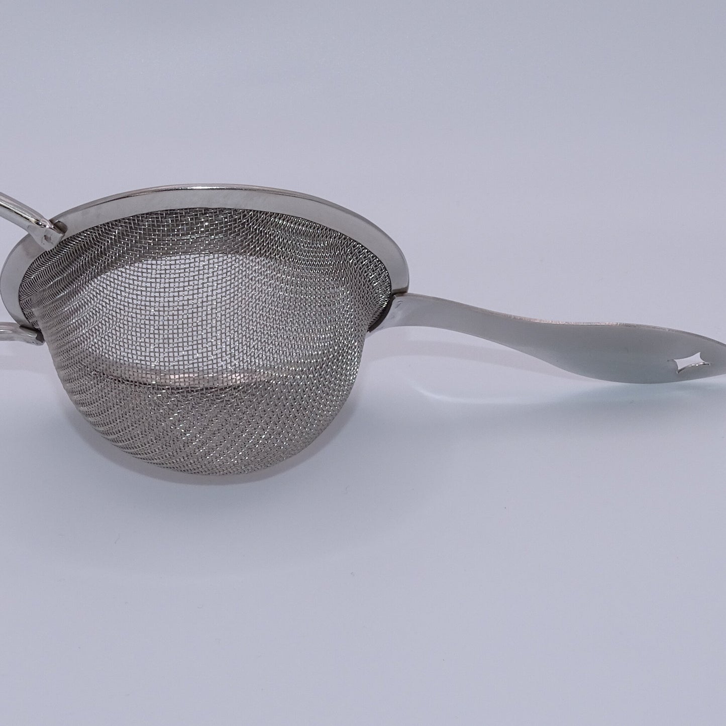 Fine Mesh Strainer "Merlin" by Bonzer