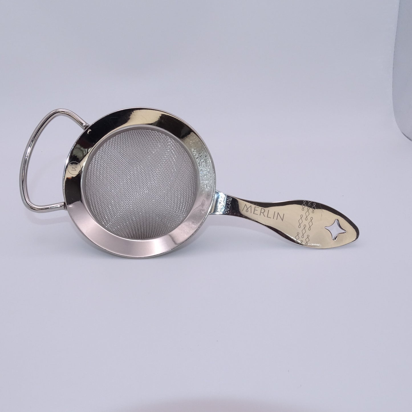 Fine Mesh Strainer "Merlin" by Bonzer